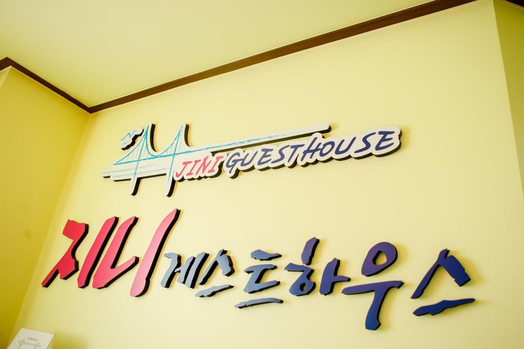 Jini Guesthouse Busan Exterior foto